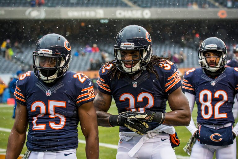 Bears – Eagles